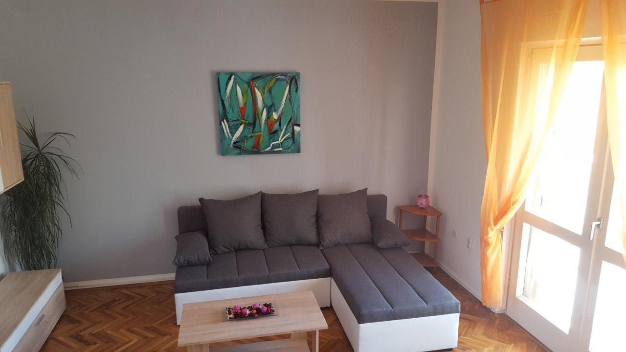 Apartman Ema 4+2 Коромачно Экстерьер фото